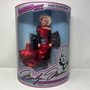 Marilyn Monroe Collectors Series: Sparkle Superstar Marilyn is in original
